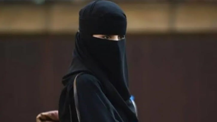 জনসমক্ষে বোরকা নিষিদ্ধে পর্তুগালের পার্লামেন্টে বিল পাস